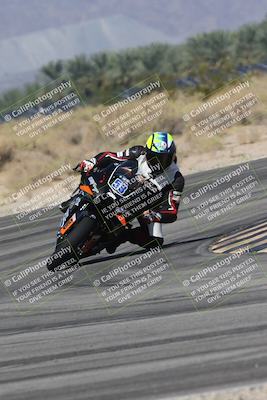 media/Oct-13-2025-Moto Forza (Mon) [[a66d839500]]/2-A Group/Session 3 (Turn 16)/